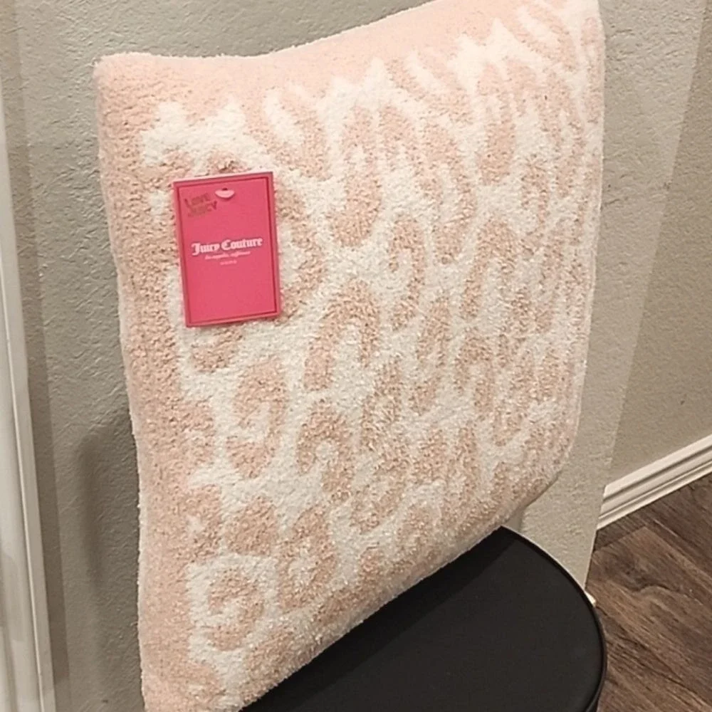 Juicy‎ Couture Leopord Print Plush Accent Pillow